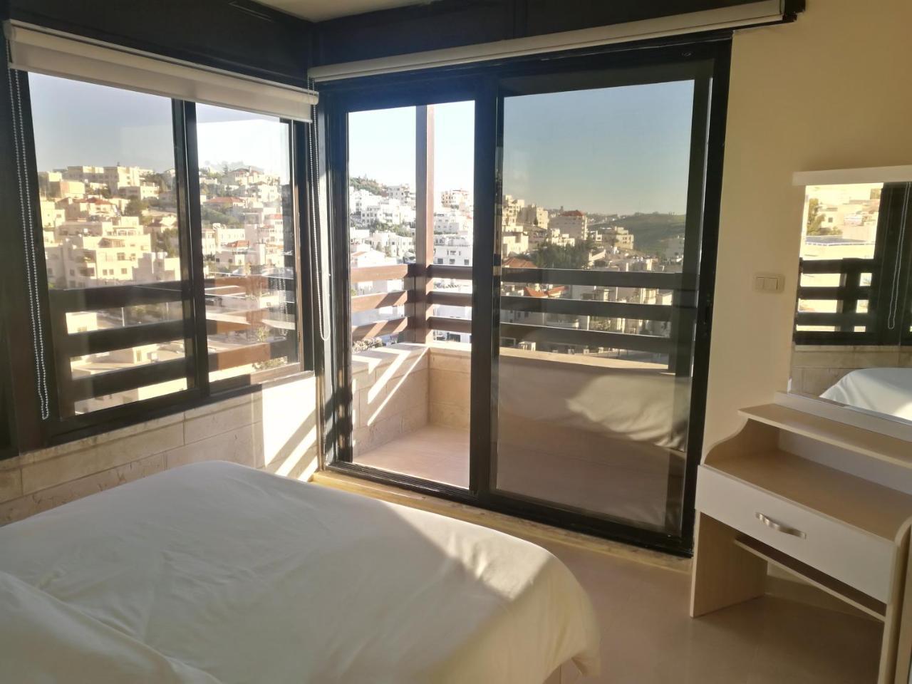 Dair Ghbar Gate Apartments Амман Екстер'єр фото